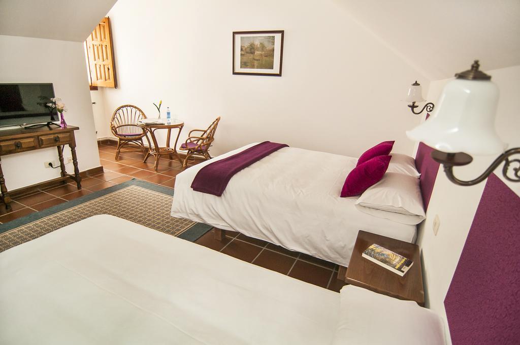 Hotel Rectoral De Areas Tui Extérieur photo